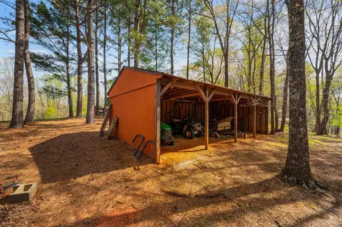 Exterior - 331 Johnson Dr, Amherst, VA 24521 photo 12 of 15