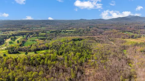 View/Area - 331 Johnson Dr, Amherst, VA 24521 photo 4 of 5
