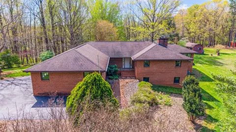 331 Johnson Dr, Amherst, VA 24521