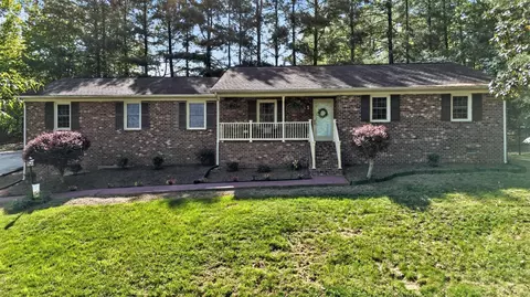 185 Clearview Cir, Rustburg, VA 24588