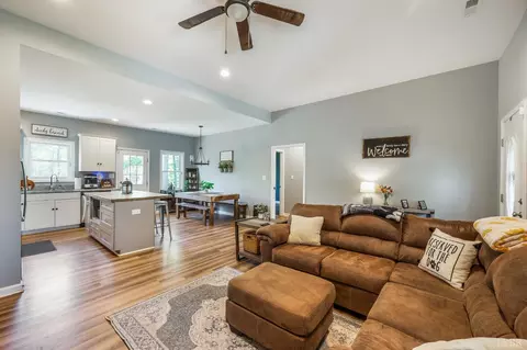11317 Leesville Rd, Evington, VA 24550 photo 9
