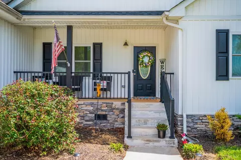 11317 Leesville Rd, Evington, VA 24550 photo 2