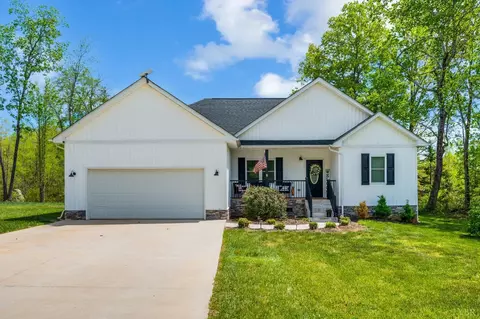 11317 Leesville Rd, Evington, VA 24550