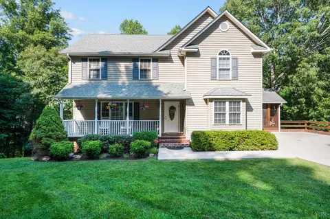 1262 Silver Creek Dr, Lynchburg, VA 24503