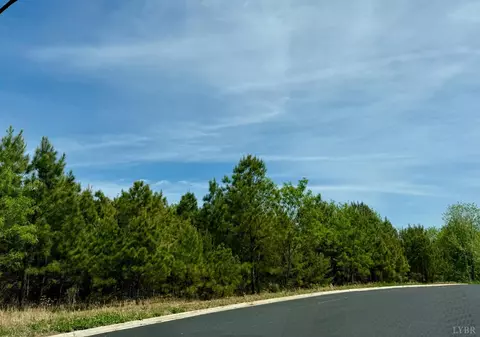 0 Commonwealth Dr, Madison Heights, VA 24572