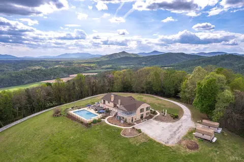 355 Dyson Rd, Amherst, VA 24521