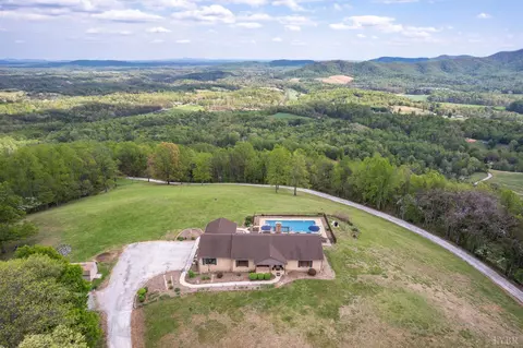 Exterior - 355 Dyson Rd, Amherst, VA 24521 photo 1 of 25