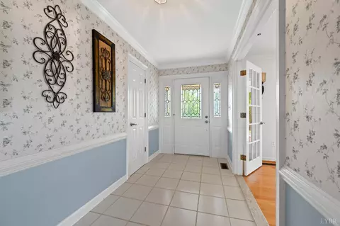 Entry Way - 355 Dyson Rd, Amherst, VA 24521 photo 1 of 4