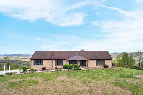 Exterior - 355 Dyson Rd, Amherst, VA 24521 photo 3 of 25