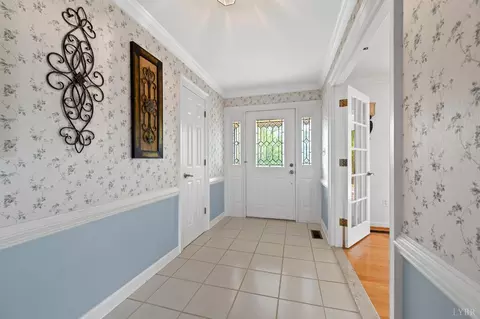 Entry Way - 355 Dyson Rd, Amherst, VA 24521 photo 1 of 5