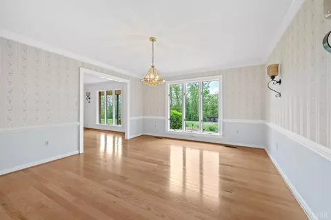 Dining - 355 Dyson Rd, Amherst, VA 24521 photo 2 of 4