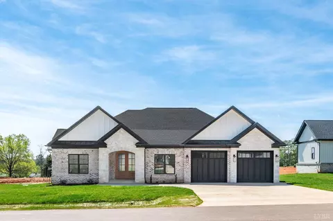 35 Crest Ridge Ct, Rustburg, VA 24588