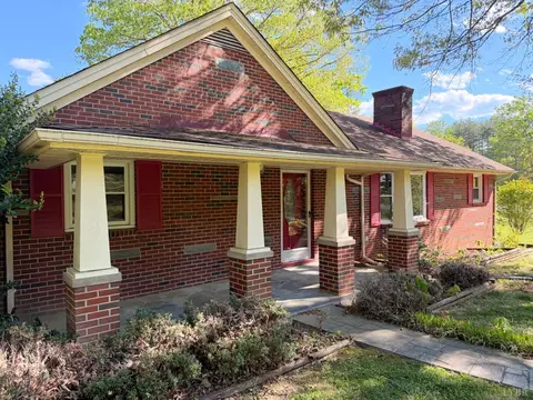 144 Church Ln, Evington, VA 24550