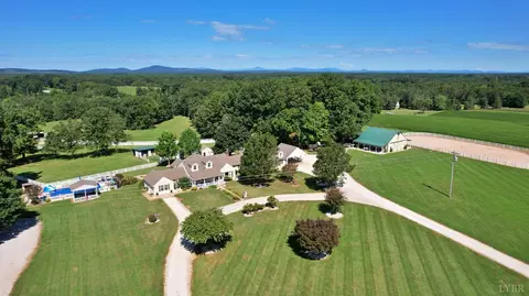 1147 Union Church Rd, Gladstone, VA 24553