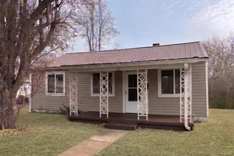 215 Chalmers St, South Boston, VA 24592