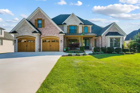 1730 Lake Manor Dr, Forest, VA 24551