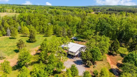 651 Scott Jacobs Memorial Dr, Gretna, VA 24557