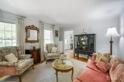 Living - 217 Millspring Dr, Forest, VA 24551 photo 2 of 2