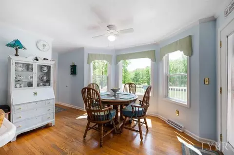 Dining - 217 Millspring Dr, Forest, VA 24551 photo 3 of 4