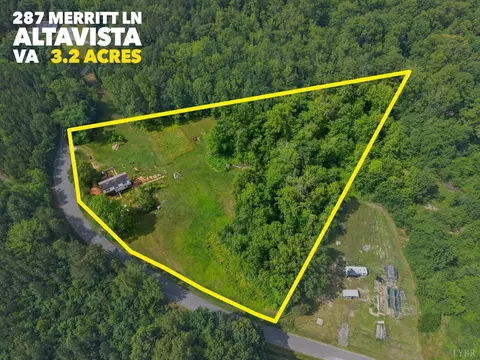 287 Merritt Ln, Altavista, VA 24517
