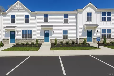 107 Shallen Rd, Rustburg, VA 24588