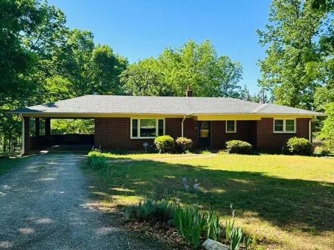 465 Wileman Rd, Lynch Station, VA 24571