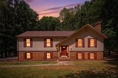1031 Maple Leaf, Forest, VA 24551