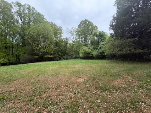 3811 Moorman Dr, Lynchburg, VA 24501