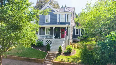 923 Harrison St, Lynchburg, VA 24504