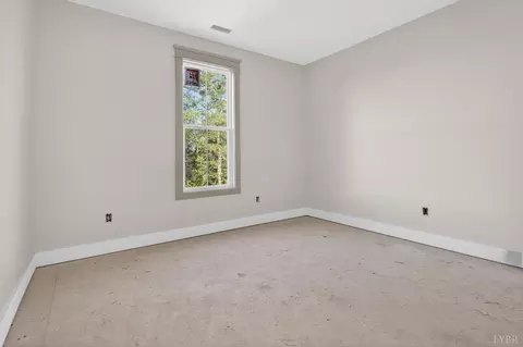 Bedroom - 1060 Elk Creek Rd, Forest, VA 24551 photo 2 of 4