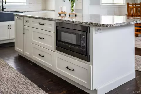 Kitchen - 210 Caleb Ct, Evington, VA 24550 photo 10 of 10