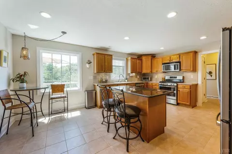 Kitchen - 1094 Donnally Rd, Forest, VA 24551 photo 2 of 6
