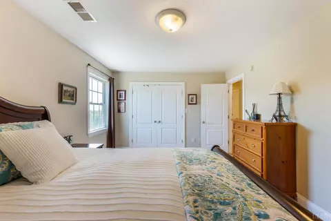Bedroom - 1094 Donnally Rd, Forest, VA 24551 photo 2 of 6
