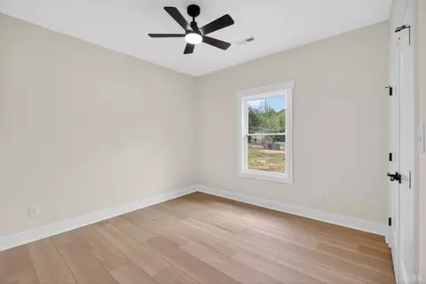 Bedroom - 1010 Allendale Dr, Moneta, VA 24121 photo 1 of 8