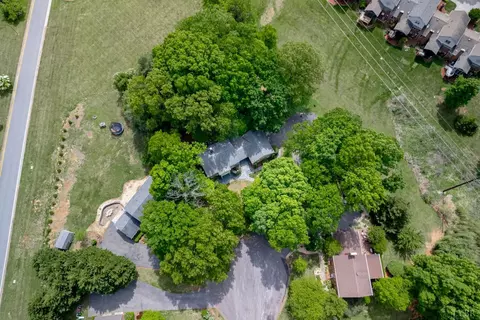 View/Area - 1103 Ivy Pl, Forest, VA 24551 photo 3 of 4