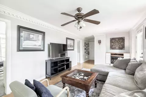 Living - 1103 Ivy Pl, Forest, VA 24551 photo 6 of 7