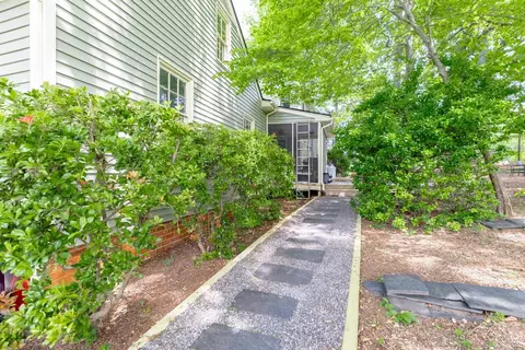 Exterior - 1103 Ivy Pl, Forest, VA 24551 photo 9 of 20