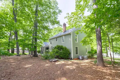 Exterior - 1103 Ivy Pl, Forest, VA 24551 photo 10 of 20