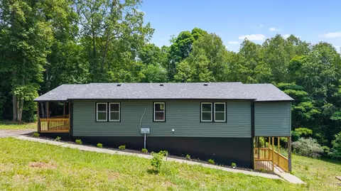 299 Ragland Rd, Madison Heights, VA 24572