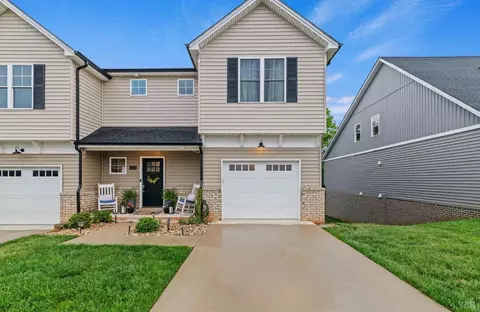 1573 Helmsdale Dr, Forest, VA 24551