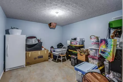 102 Piccadilly Ct, Goode, VA 24556 photo 33