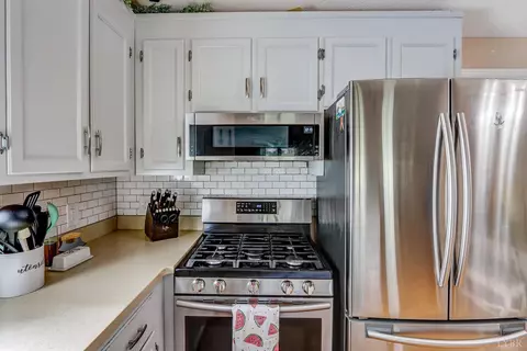 102 Piccadilly Ct, Goode, VA 24556 photo 15