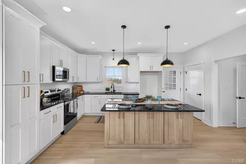 Kitchen - 100 Rolling Rd, Moneta, VA 24121 photo 1 of 6
