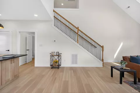 Entry Way - 100 Rolling Rd, Moneta, VA 24121 photo 2 of 6