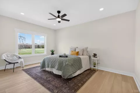 Bedroom - 100 Rolling Rd, Moneta, VA 24121 photo 1 of 10