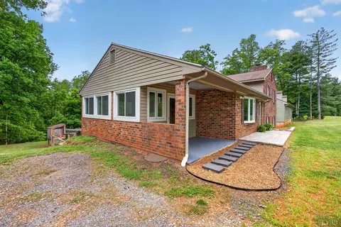Exterior - 1249 Cedar Gate Rd, Monroe, VA 24574 photo 16 of 25