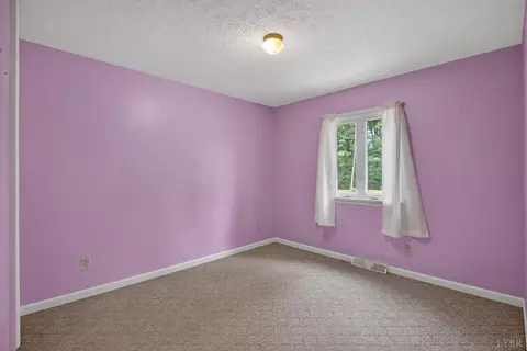 Bedroom - 1249 Cedar Gate Rd, Monroe, VA 24574 photo 1 of 7