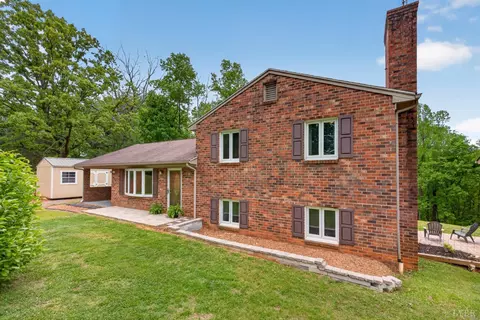 Exterior - 1249 Cedar Gate Rd, Monroe, VA 24574 photo 11 of 25