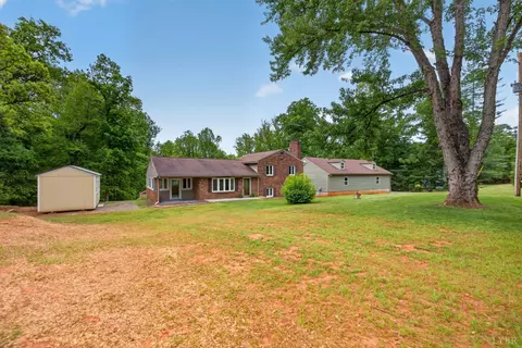 Exterior - 1249 Cedar Gate Rd, Monroe, VA 24574 photo 10 of 25