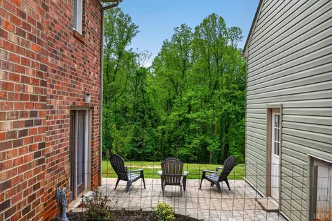 Exterior - 1249 Cedar Gate Rd, Monroe, VA 24574 photo 12 of 25